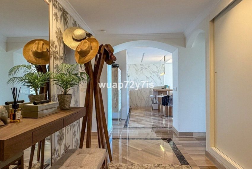 R5389705-Apartment-For-Sale-Elviria-Penthouse-3-Beds-140-Built-1