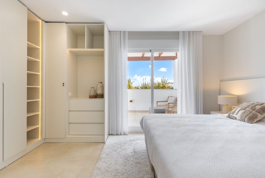 R5389750-Apartment-For-Sale-Nueva-Andalucia-Penthouse-Duplex-3-Beds-159-Built-13