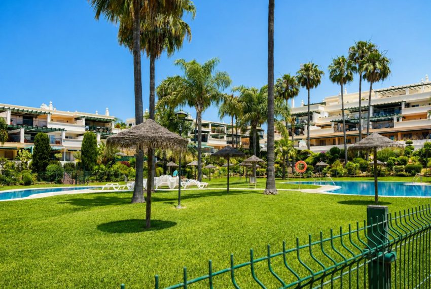R5389927-Apartment-For-Sale-Nueva-Andalucia-Top-Floor-Apartment-2-Beds-100-Built-19