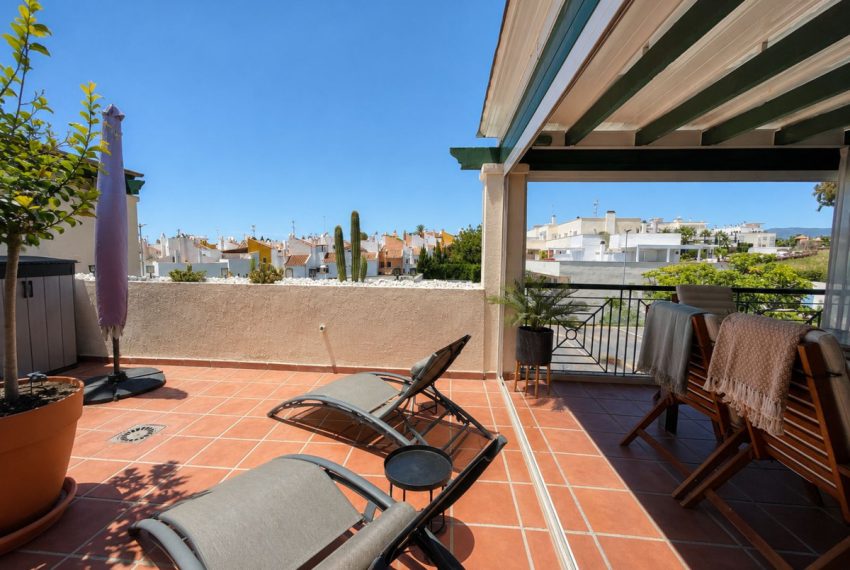 R5389927-Apartment-For-Sale-Nueva-Andalucia-Top-Floor-Apartment-2-Beds-100-Built-6