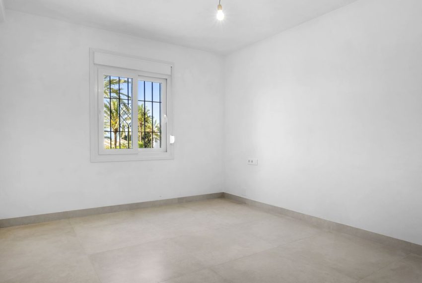 R5390056-Apartment-For-Sale-Nueva-Andalucia-Ground-Floor-Apartment-3-Beds-132-Built-14