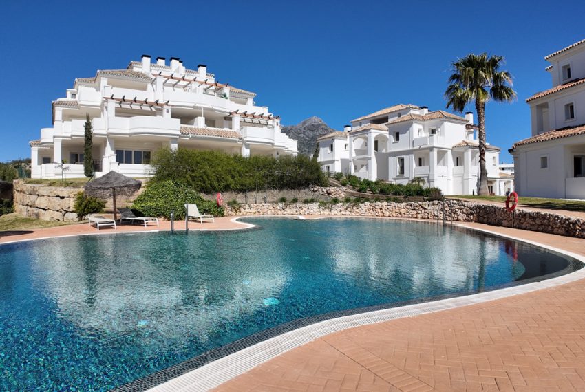 R5391472-Apartment-For-Sale-Nueva-Andalucia-Middle-Floor-Apartment-2-Beds-154-Built-1