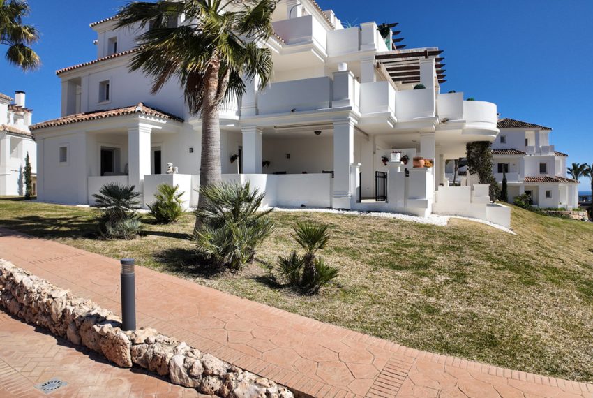 R5391472-Apartment-For-Sale-Nueva-Andalucia-Middle-Floor-Apartment-2-Beds-154-Built-4