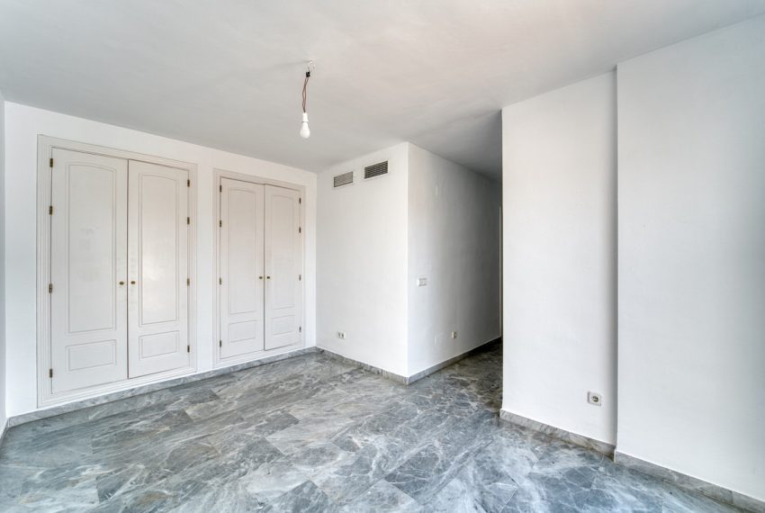 R5391661-Apartment-For-Sale-Guadalmina-Baja-Penthouse-Duplex-5-Beds-290-Built-18