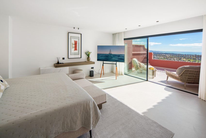 R5392555-Apartment-For-Sale-Monte-Halcones-Penthouse-Duplex-2-Beds-268-Built-17