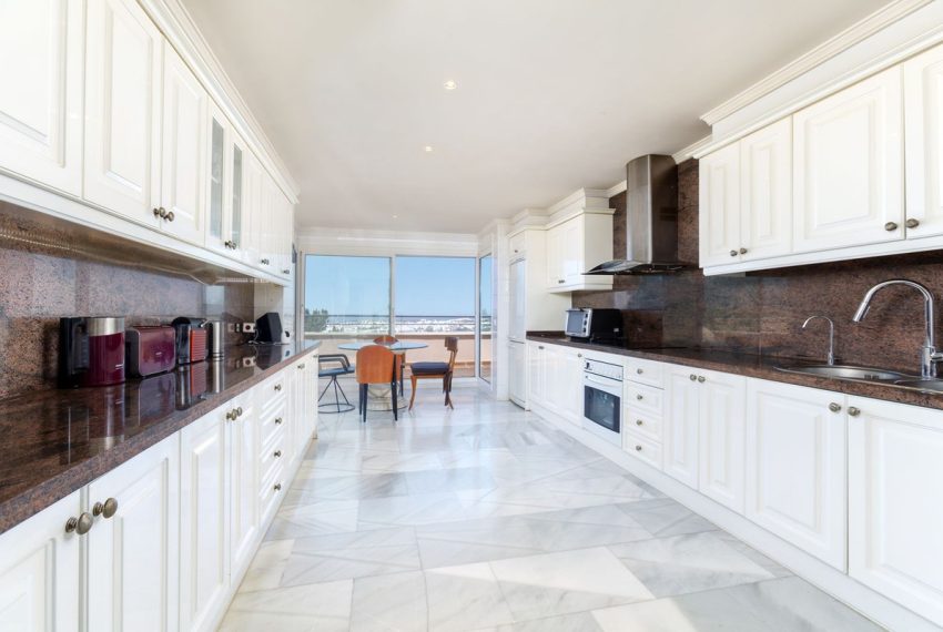 R5393158-Apartment-For-Sale-Nueva-Andalucia-Middle-Floor-Apartment-3-Beds-270-Built-10