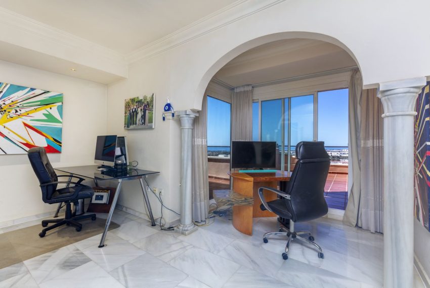 R5393158-Apartment-For-Sale-Nueva-Andalucia-Middle-Floor-Apartment-3-Beds-270-Built-18