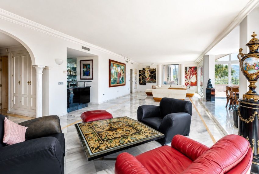 R5393158-Apartment-For-Sale-Nueva-Andalucia-Middle-Floor-Apartment-3-Beds-270-Built-2