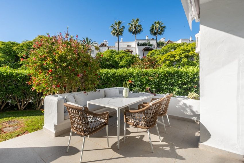 R5393650-Apartment-For-Sale-Marbella-Middle-Floor-Apartment-4-Beds-205-Built-1