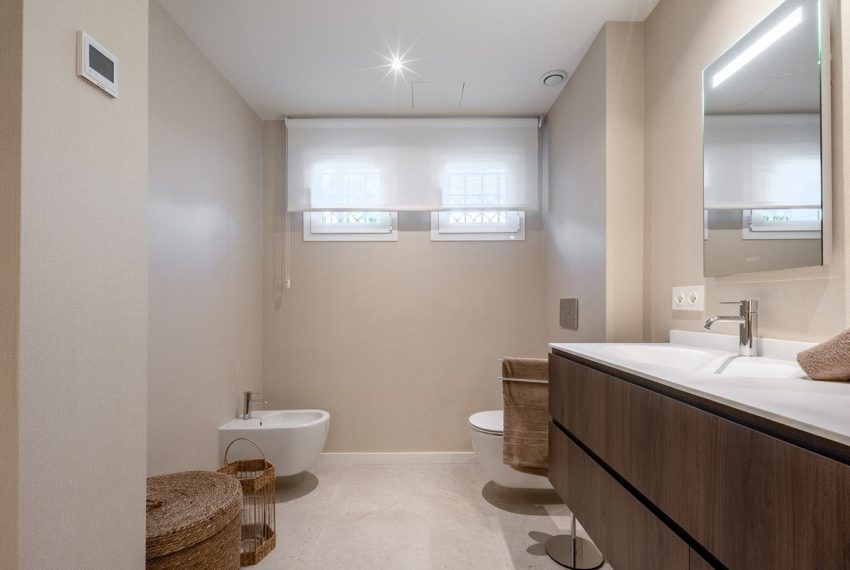 R5393650-Apartment-For-Sale-Marbella-Middle-Floor-Apartment-4-Beds-205-Built-13