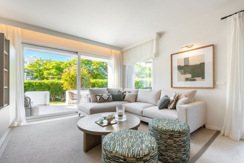 R5393650-Apartment-For-Sale-Marbella-Middle-Floor-Apartment-4-Beds-205-Built