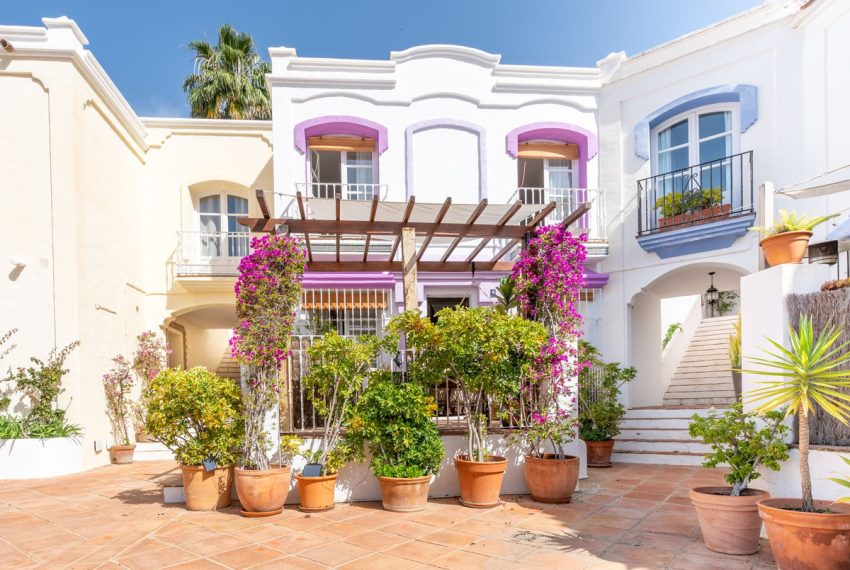 R5394802-House-For-Sale-Benahavis-Townhouse-2-Beds-104-Built-1