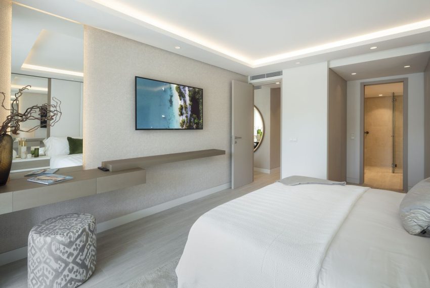 R4503142-Apartment-For-Sale-The-Golden-Mile-Ground-Floor-Apartment-3-Beds-137-Built-10