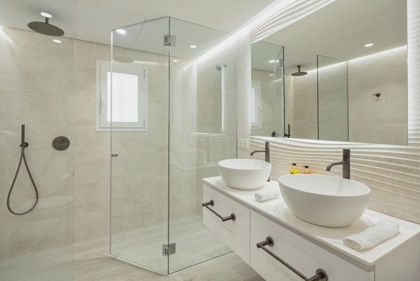 R4503142-Apartment-For-Sale-The-Golden-Mile-Ground-Floor-Apartment-3-Beds-137-Built-5