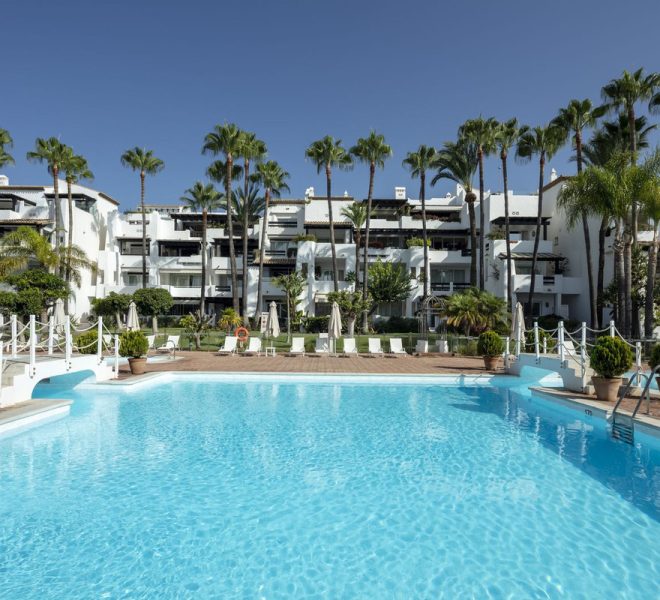 R4503142-Image 1-Ground Floor Apartment - 3 Beds - 137 Built