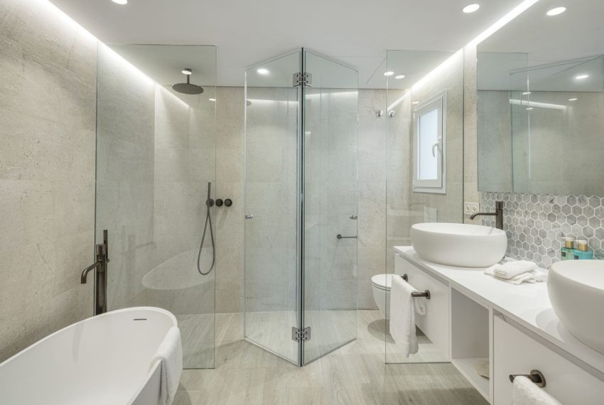 R4503142-Apartment-For-Sale-The-Golden-Mile-Ground-Floor-Apartment-3-Beds-137-Built-7