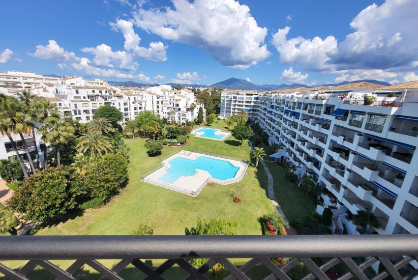 R4791541-Apartment-For-Sale-Puerto-Banus-Penthouse-Duplex-4-Beds-110-Built-1