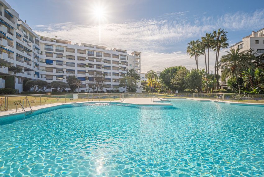 R4791541-Apartment-For-Sale-Puerto-Banus-Penthouse-Duplex-4-Beds-110-Built