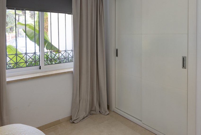 R4792999-Apartment-For-Sale-The-Golden-Mile-Ground-Floor-Apartment-1-Beds-102-Built-18