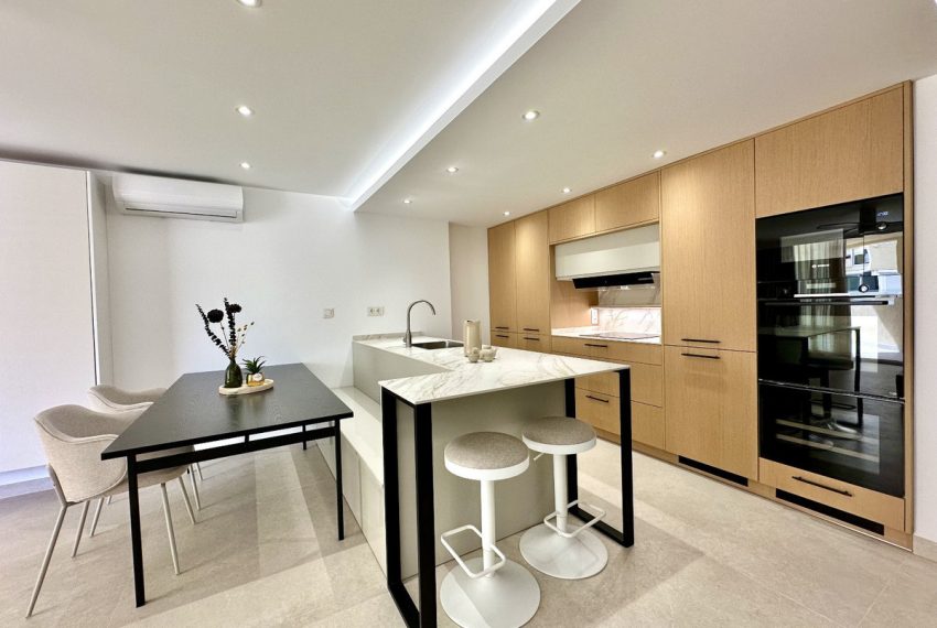 R4897732-Apartment-For-Sale-Marbella-Middle-Floor-Apartment-2-Beds-120-Built-1
