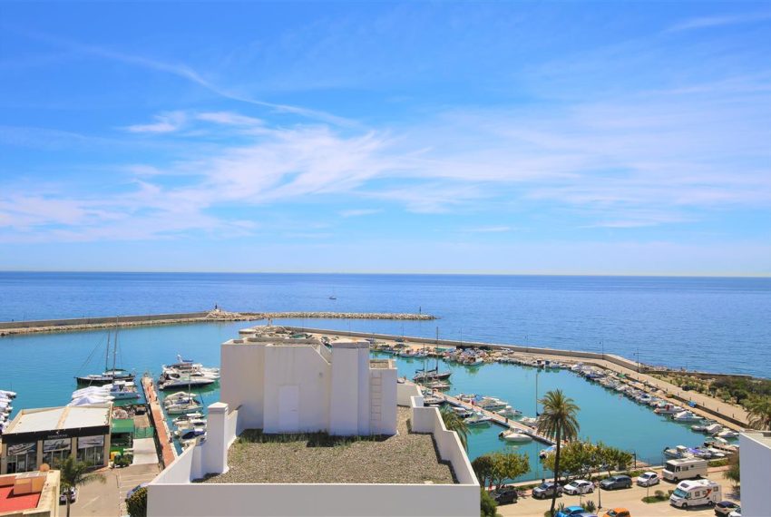 R4958938-Apartment-For-Sale-Estepona-Penthouse-2-Beds-179-Built-2