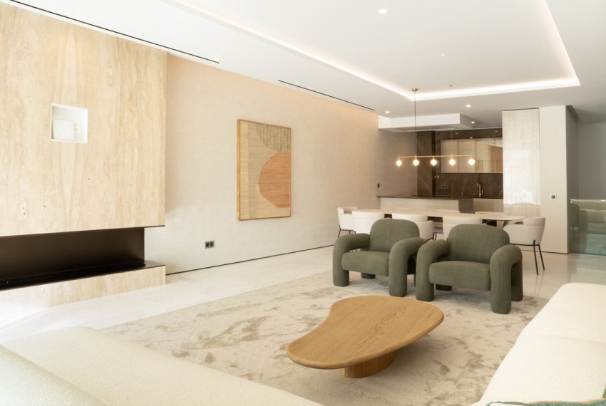 R4973467-Apartment-For-Sale-The-Golden-Mile-Ground-Floor-Apartment-4-Beds-286-Built-6