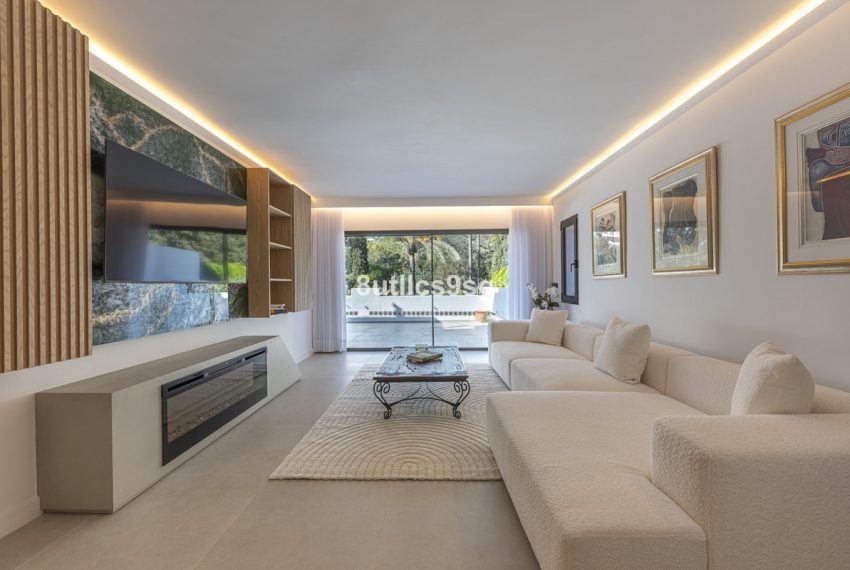 R5050651-Apartment-For-Sale-The-Golden-Mile-Ground-Floor-Apartment-3-Beds-196-Built-6