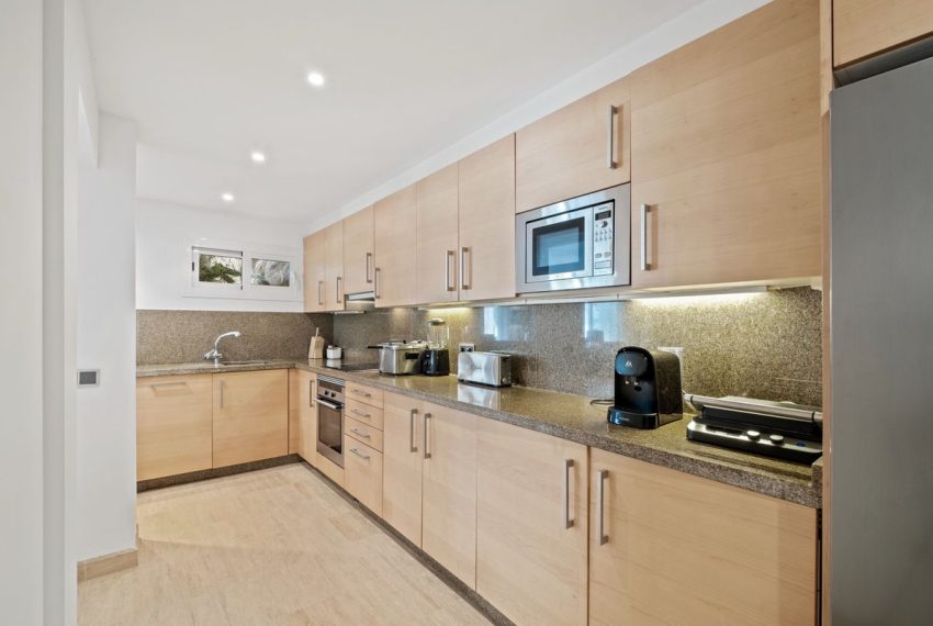 R5181655-Apartment-For-Sale-Marbella-Ground-Floor-Apartment-2-Beds-245-Built-12