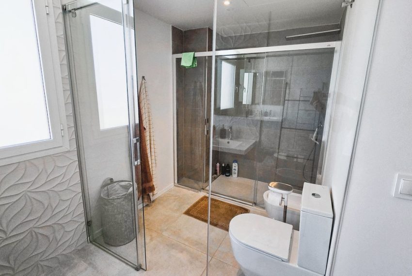 R5182450-Apartment-For-Sale-La-Cala-de-Mijas-Penthouse-4-Beds-203-Built-14