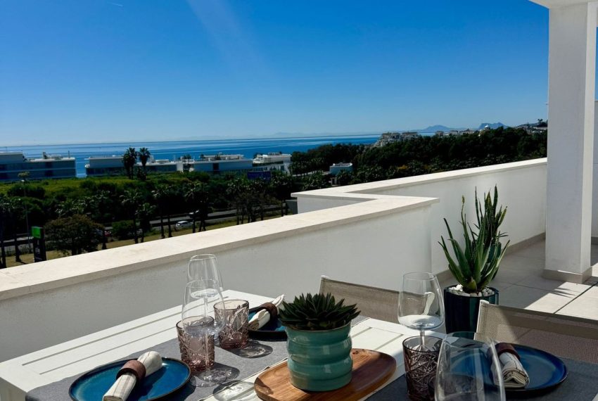 R5219308-Apartment-For-Sale-Estepona-Penthouse-2-Beds-72-Built