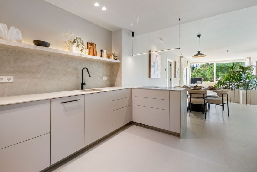 R5237365-Apartment-For-Sale-La-Quinta-Duplex-3-Beds-167-Built-6