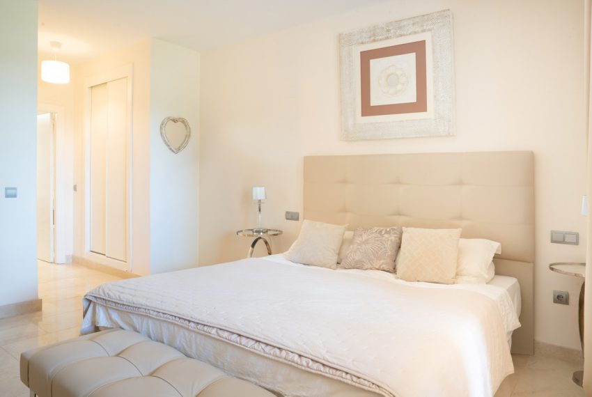 R5261293-Apartment-For-Sale-Benahavis-Ground-Floor-Apartment-3-Beds-128-Built-6