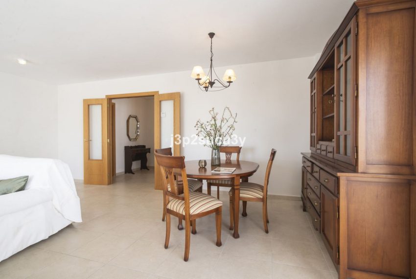 R5310019-Apartment-For-Sale-La-Campana-Middle-Floor-Apartment-4-Beds-142-Built-10
