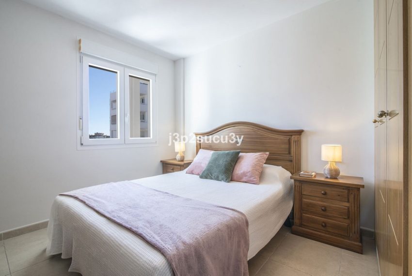 R5310019-Apartment-For-Sale-La-Campana-Middle-Floor-Apartment-4-Beds-142-Built-19