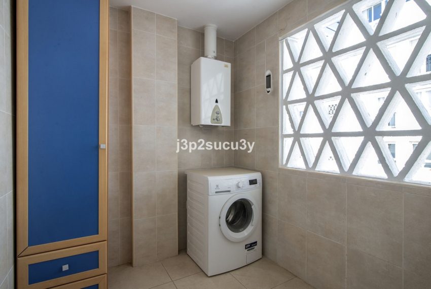 R5310019-Apartment-For-Sale-La-Campana-Middle-Floor-Apartment-4-Beds-142-Built-4