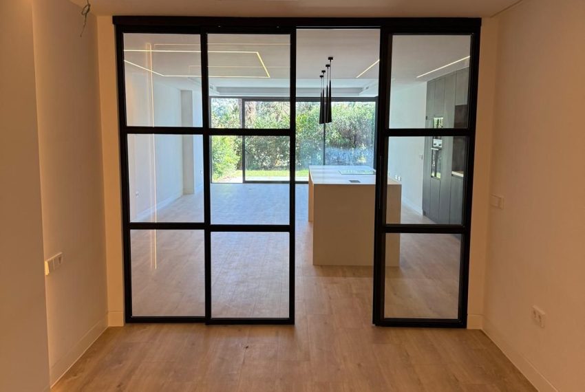R5315779-Apartment-For-Sale-Nueva-Andalucia-Ground-Floor-Apartment-3-Beds-174-Built-5