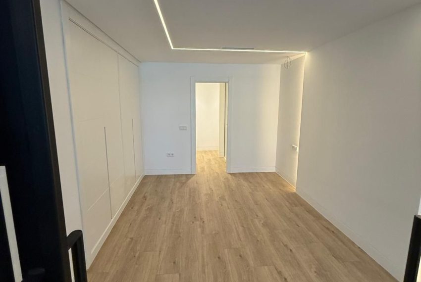 R5315779-Apartment-For-Sale-Nueva-Andalucia-Ground-Floor-Apartment-3-Beds-174-Built-6