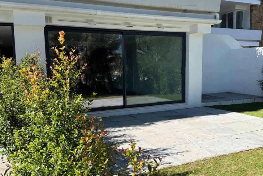 R5316055-Apartment-For-Sale-Nueva-Andalucia-Ground-Floor-Apartment-1-Beds-92-Built