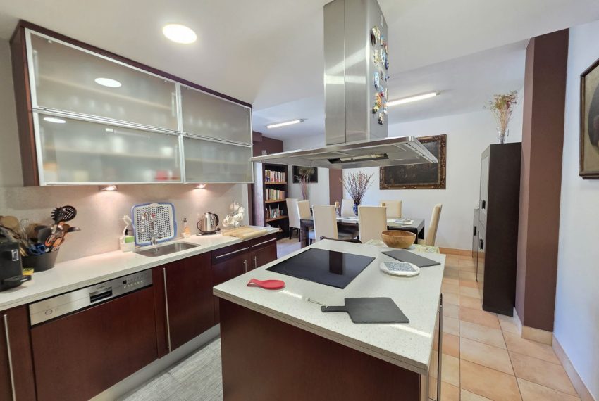 R5316712-Apartment-For-Sale-Sierra-Blanca-Penthouse-Duplex-4-Beds-318-Built-2