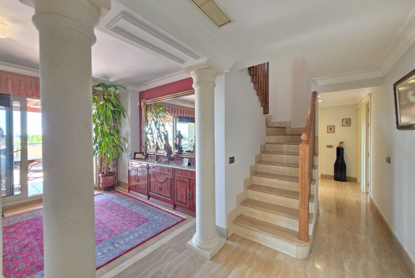 R5316712-Apartment-For-Sale-Sierra-Blanca-Penthouse-Duplex-4-Beds-318-Built-5