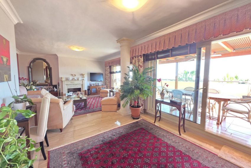R5316712-Apartment-For-Sale-Sierra-Blanca-Penthouse-Duplex-4-Beds-318-Built-6