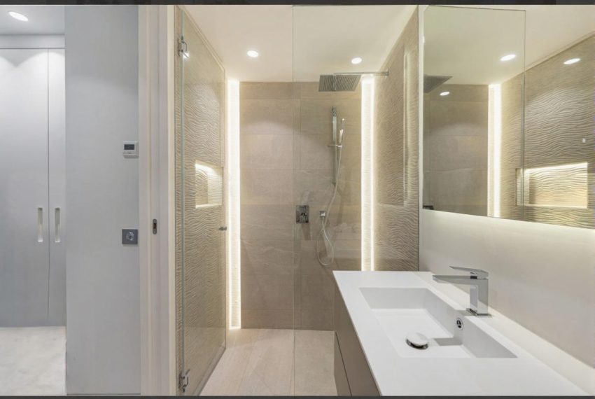 R5322127-Apartment-For-Sale-The-Golden-Mile-Middle-Floor-Apartment-3-Beds-165-Built-11