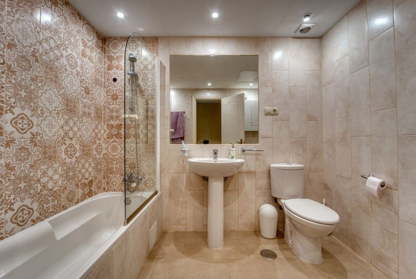 R5347387-Apartment-For-Sale-Marbella-Ground-Floor-Apartment-2-Beds-155-Built-10