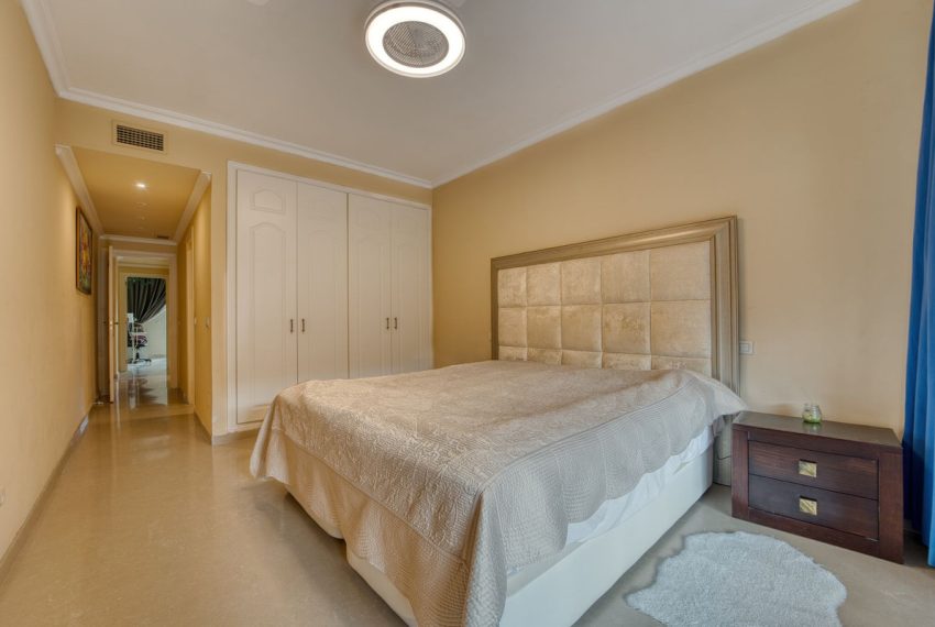 R5347387-Apartment-For-Sale-Marbella-Ground-Floor-Apartment-2-Beds-155-Built-6