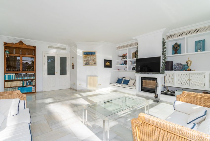 R5351149-Apartment-For-Sale-The-Golden-Mile-Penthouse-Duplex-4-Beds-312-Built-15