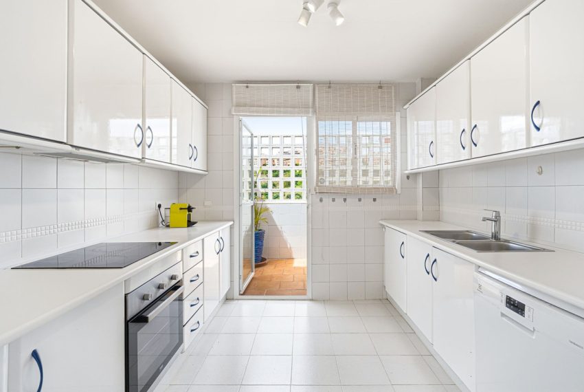 R5357239-Apartment-For-Sale-Calahonda-Penthouse-3-Beds-130-Built-13