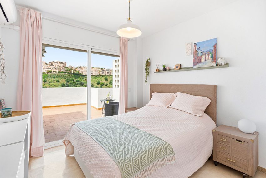 R5357239-Apartment-For-Sale-Calahonda-Penthouse-3-Beds-130-Built-14