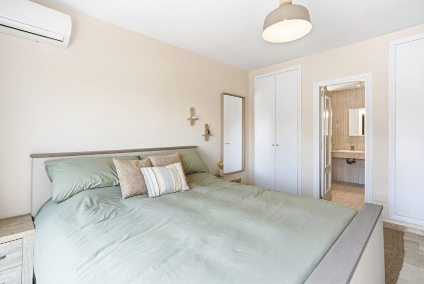 R5357239-Apartment-For-Sale-Calahonda-Penthouse-3-Beds-130-Built-17
