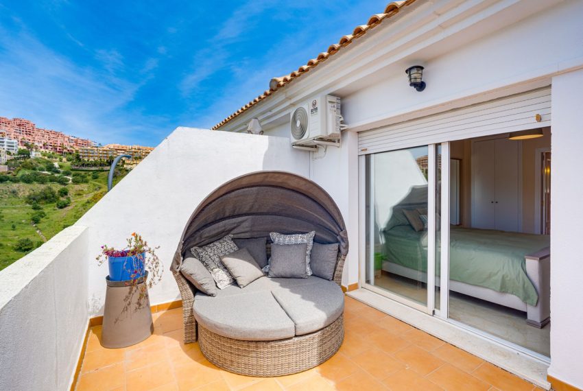 R5357239-Apartment-For-Sale-Calahonda-Penthouse-3-Beds-130-Built-8