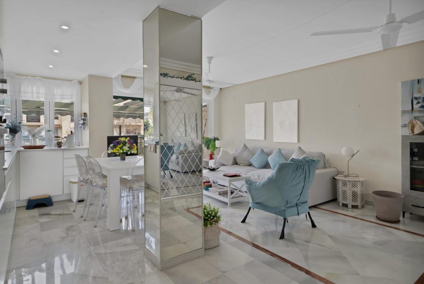 R5364034-Apartment-For-Sale-Marbella-Penthouse-2-Beds-72-Built-2